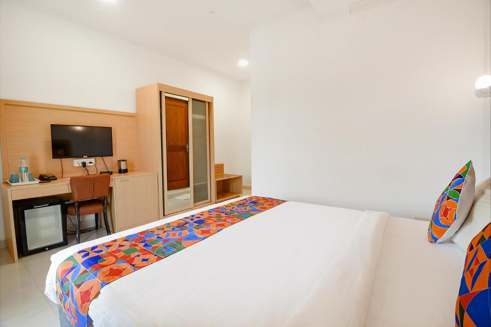 Fabhotel Prime Infantaria Comfort - 200M From Calangute Beach Exteriör bild