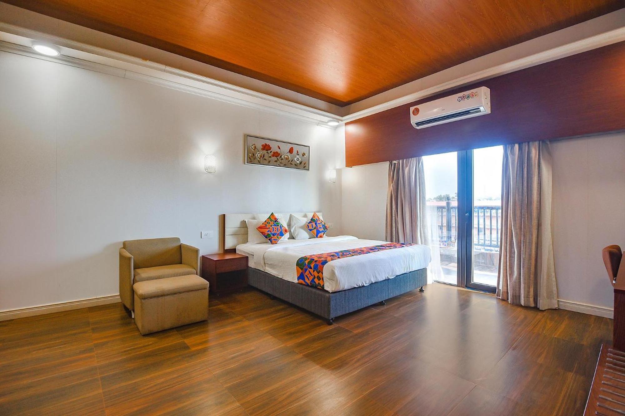 Fabhotel Prime Infantaria Comfort - 200M From Calangute Beach Exteriör bild